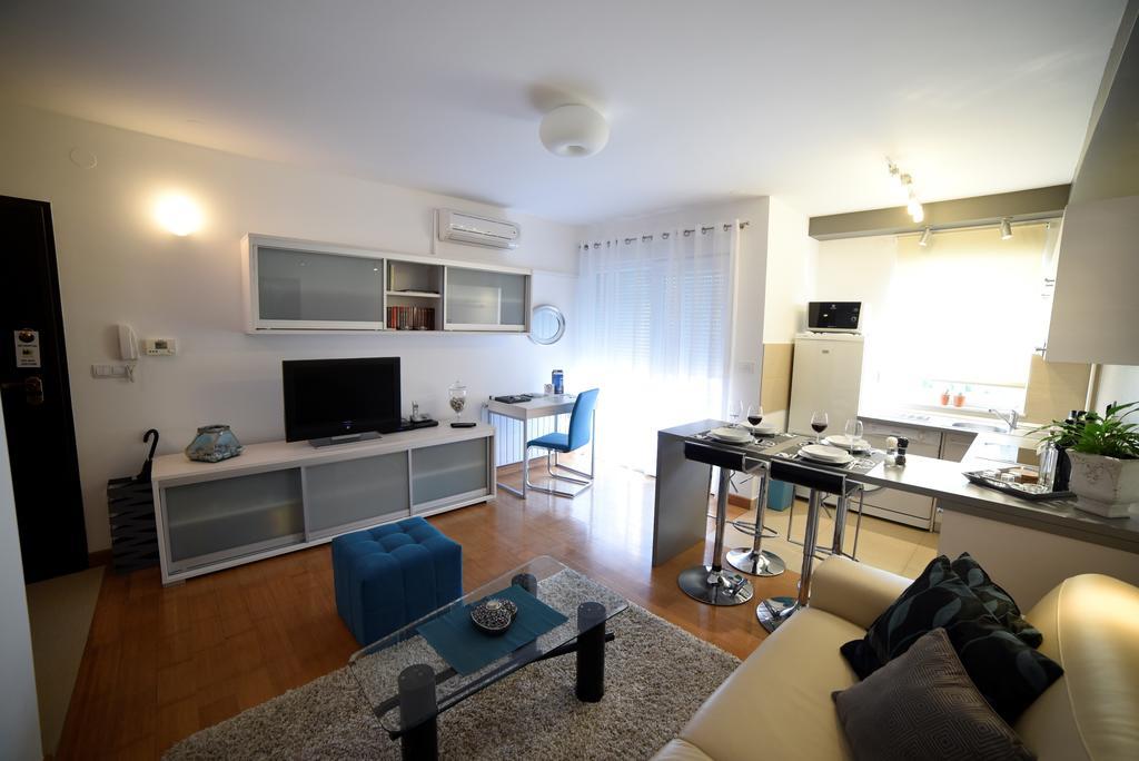 Zagreb Lodge Apartment Room photo